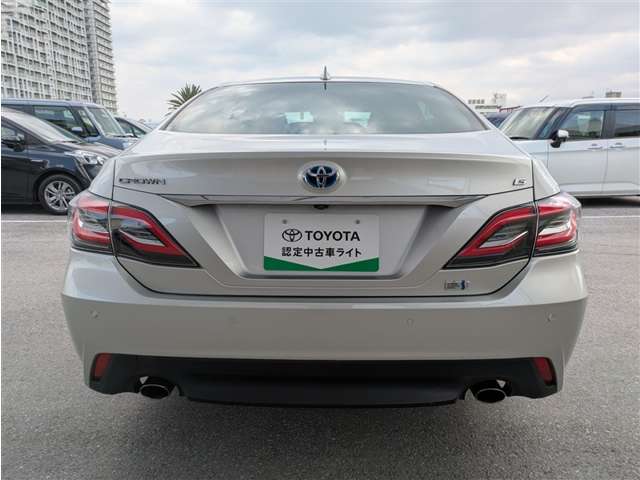 トヨタ クラウン