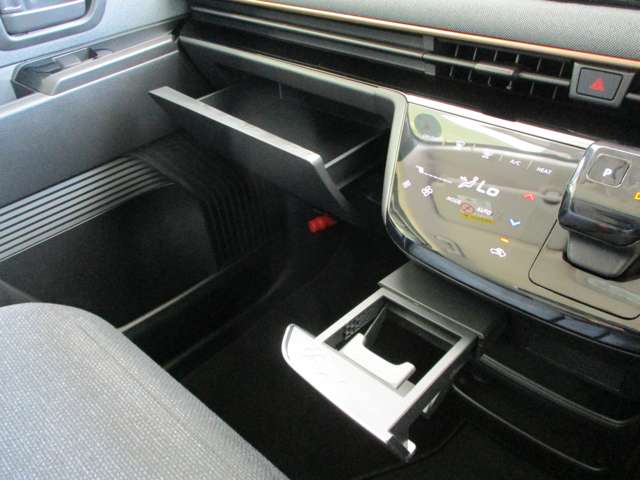 日産 サクラ