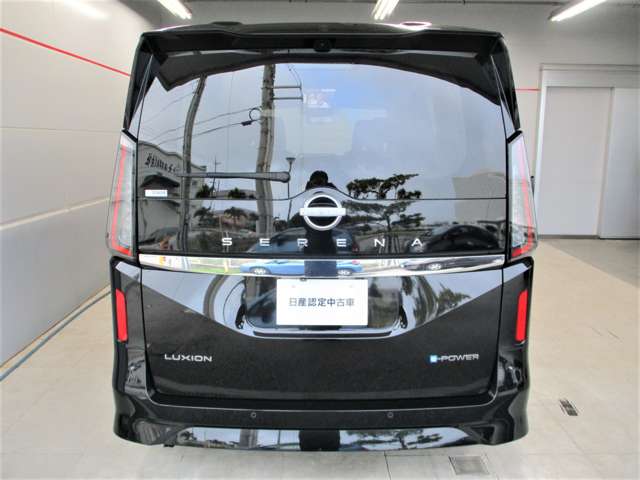 日産 セレナ
