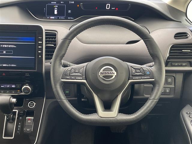 日産 セレナ