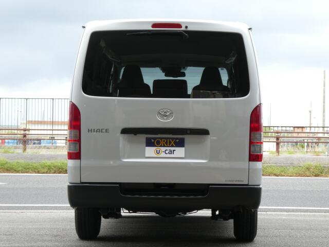 トヨタ ハイエースバン