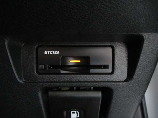 日産 ノートオーラ