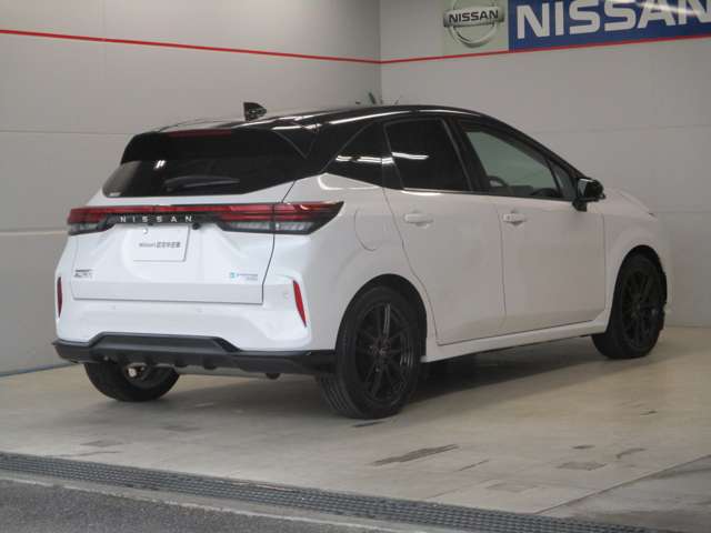 日産 ノートオーラ