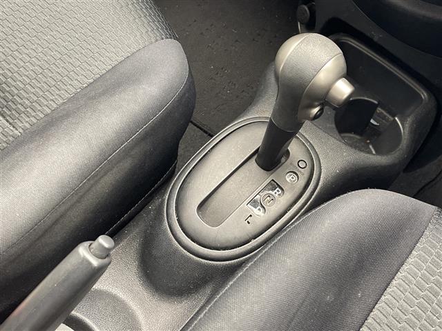 日産 マーチ