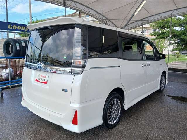 トヨタ ヴォクシー