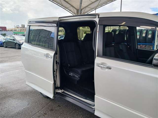 トヨタ ヴォクシー