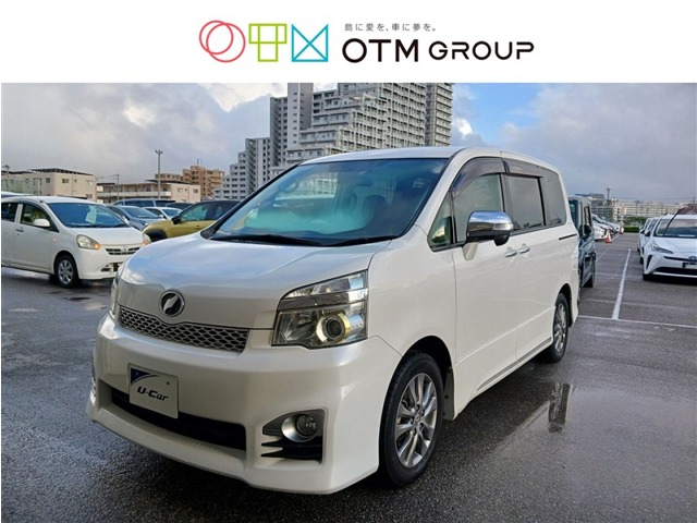 トヨタ ヴォクシー