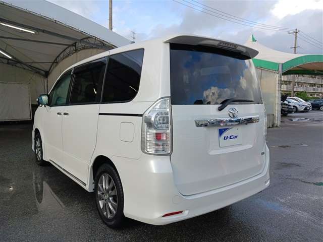 トヨタ ヴォクシー