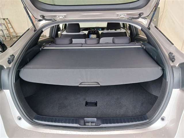 トヨタ プリウス