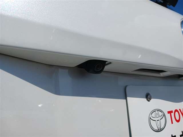 トヨタ プリウスα