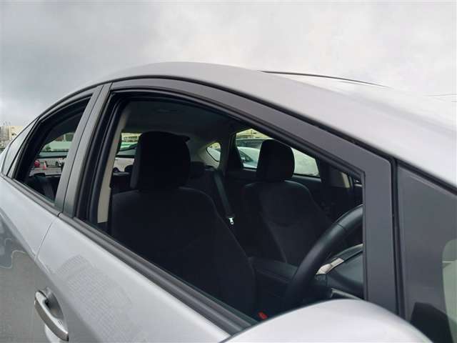 トヨタ プリウスPHV