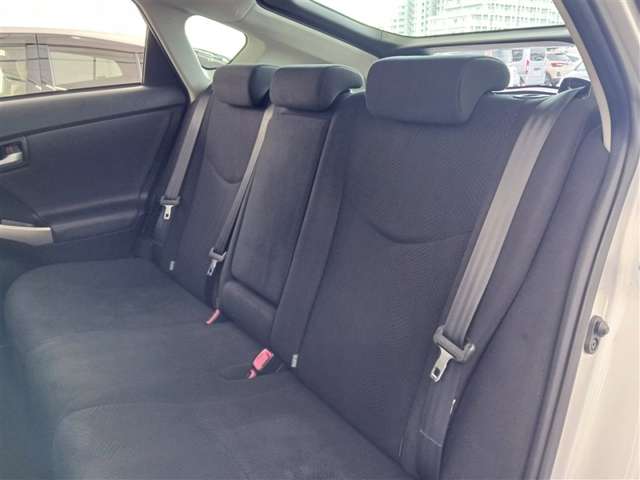 トヨタ プリウスPHV