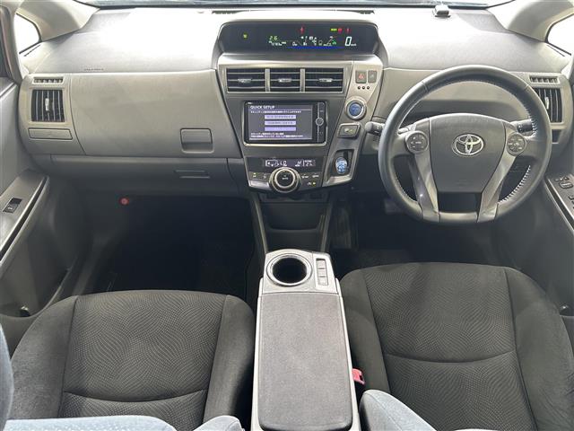 トヨタ プリウスα