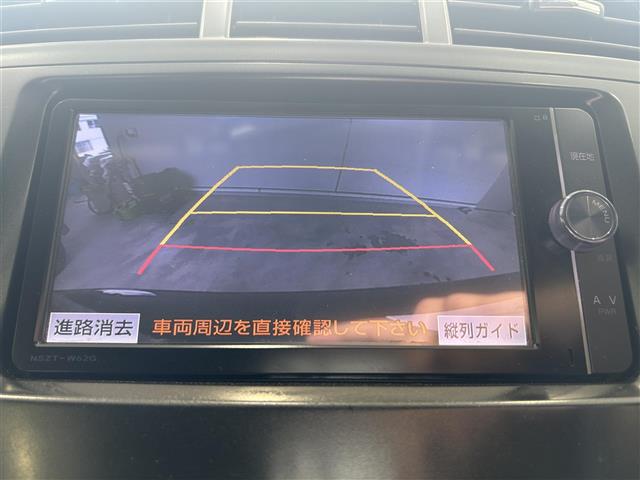 トヨタ プリウスα