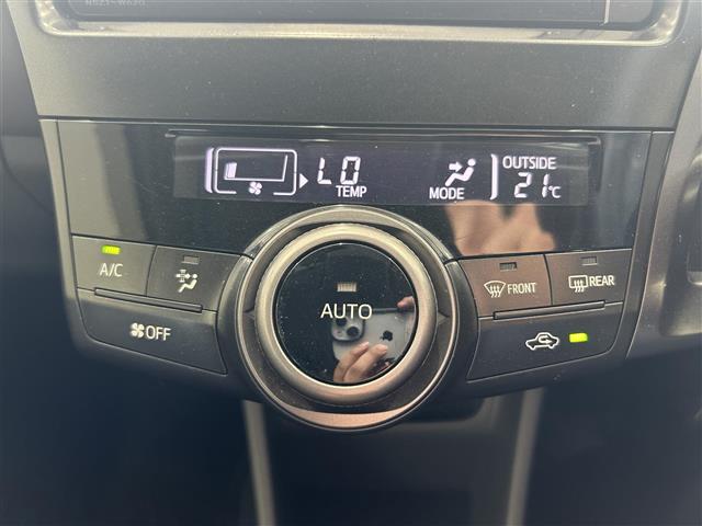 トヨタ プリウスα