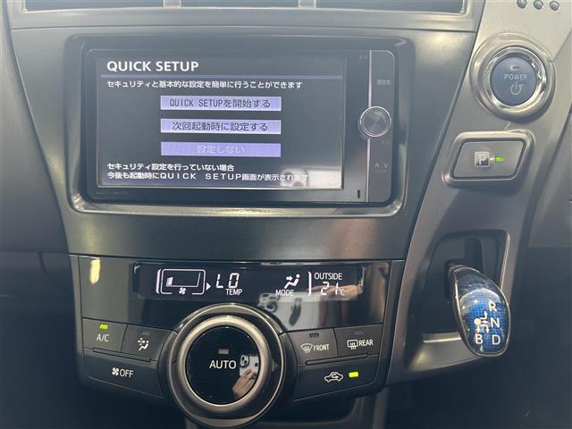 トヨタ プリウスα