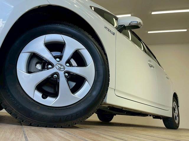 トヨタ プリウス