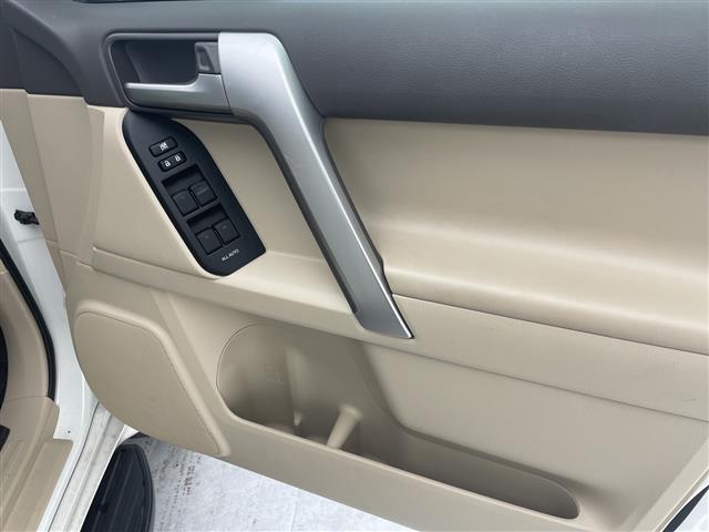 トヨタ ランドクルーザープラド