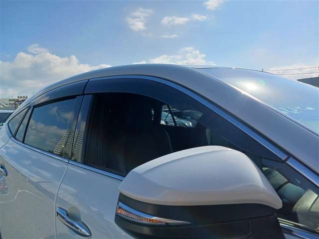 トヨタ ハリアー