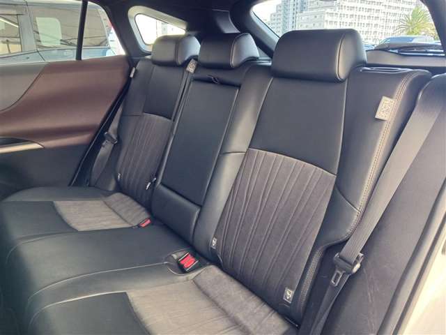 トヨタ ハリアー