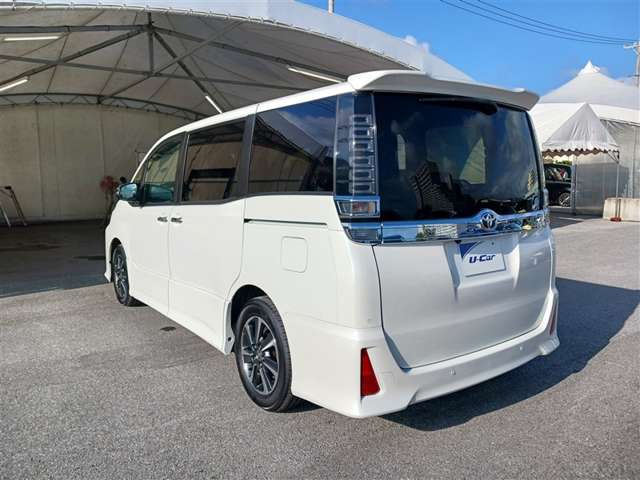 トヨタ ヴォクシー