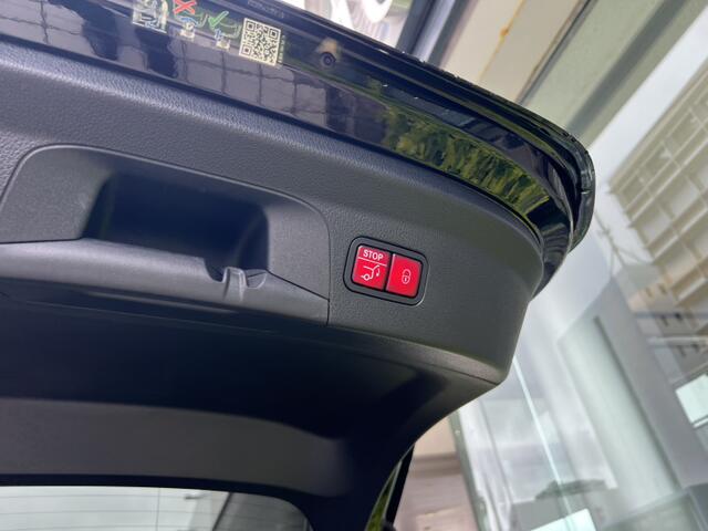 メルセデスAMG GLEクーペ