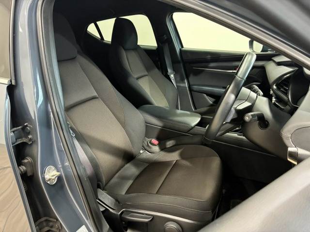 マツダ MAZDA3ファストバック