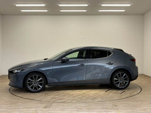 マツダ MAZDA3ファストバック