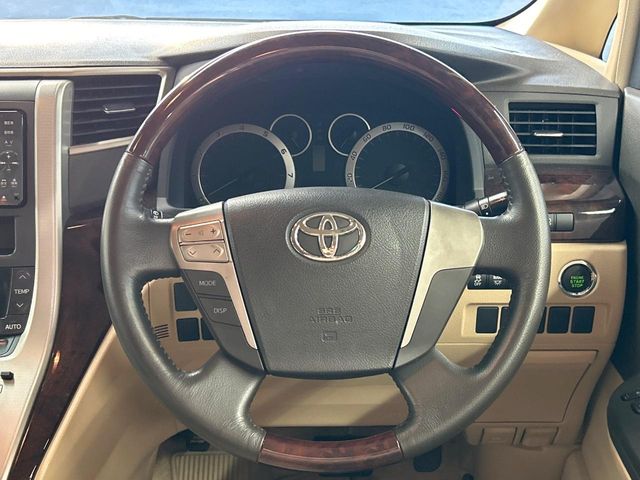 トヨタ アルファード