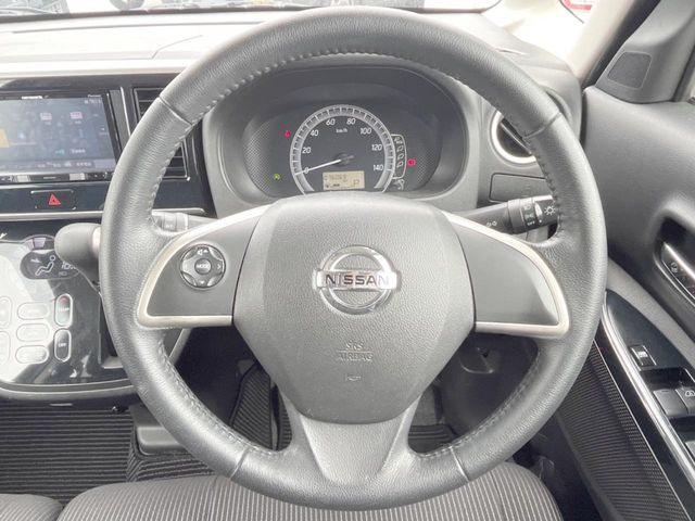 日産 デイズルークス