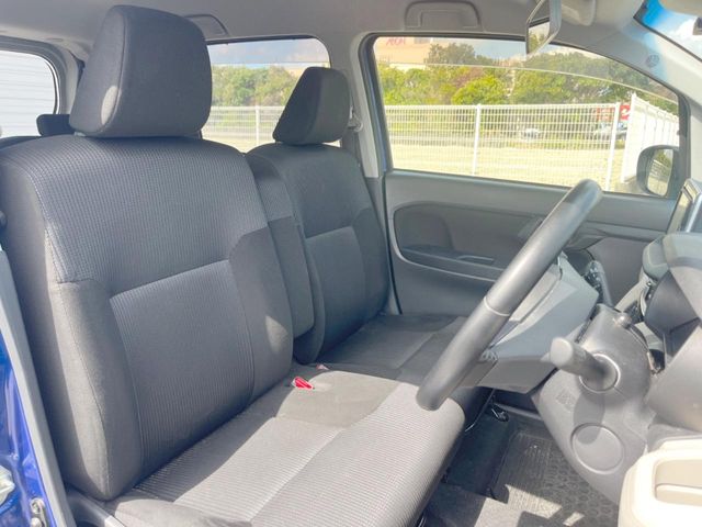 ダイハツ ムーヴ