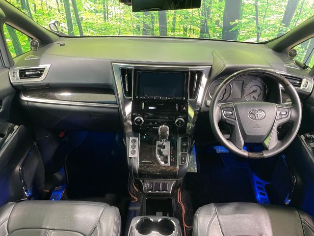 トヨタ アルファード