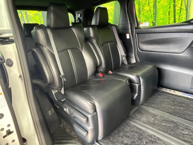 トヨタ アルファード