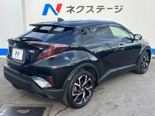 トヨタ C-HR