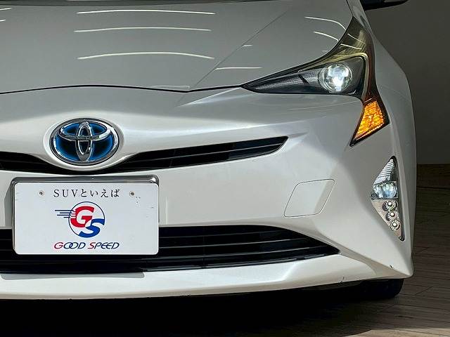 トヨタ プリウス