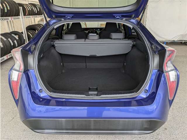 トヨタ プリウス