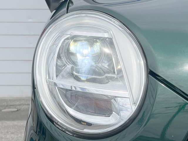 ダイハツ キャスト