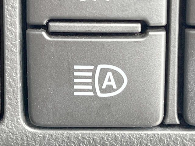 ダイハツ キャスト