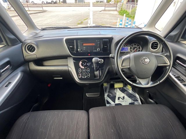 日産 デイズルークス