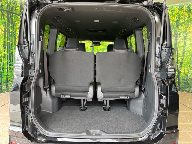 トヨタ ヴォクシー