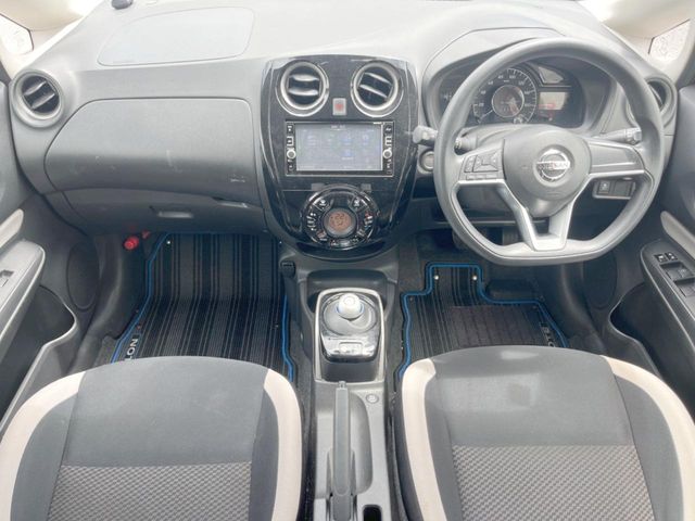 日産 ノート