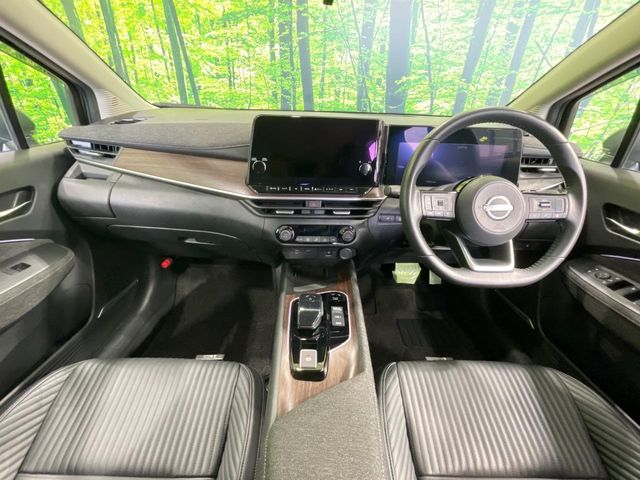 日産 ノートオーラ