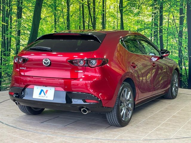 マツダ MAZDA3ファストバック