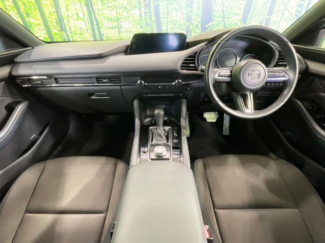 マツダ MAZDA3ファストバック