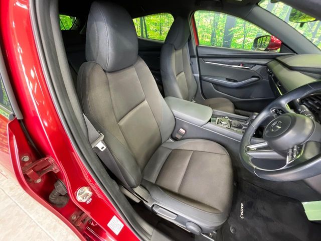 マツダ MAZDA3ファストバック