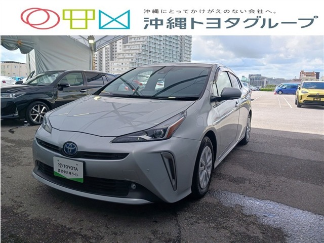 トヨタ プリウス