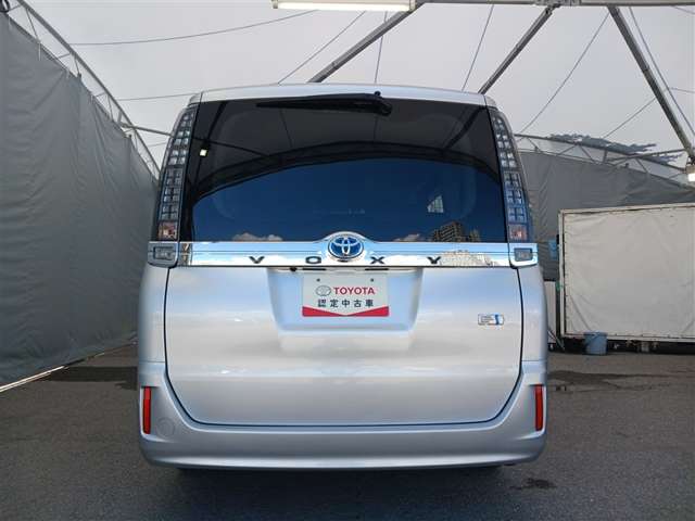 トヨタ ヴォクシー
