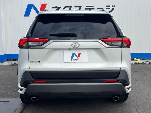 トヨタ RAV4