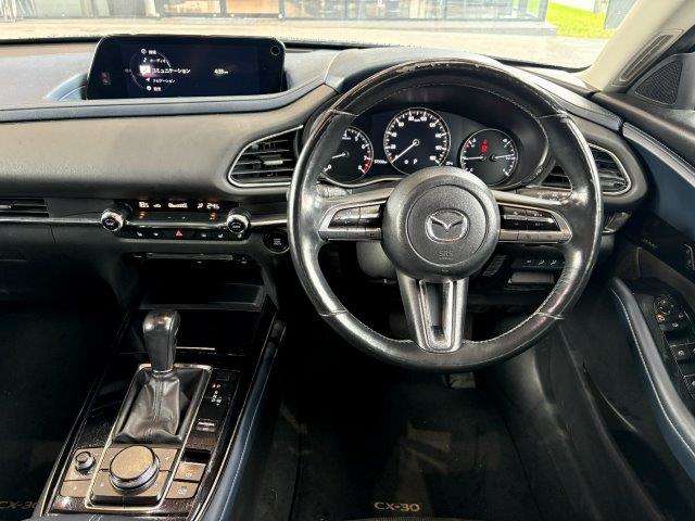マツダ CX-30