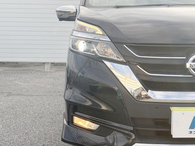 日産 セレナ